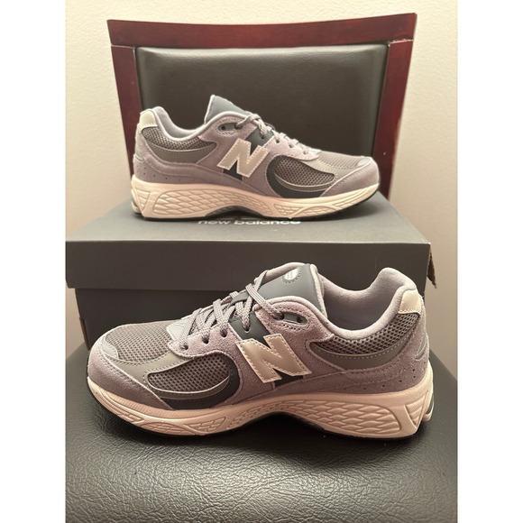 New Balance Shoes - New Balance 2002R Grey Women's Running Shoes Sneakers Sz 6.5Y 8 Women's